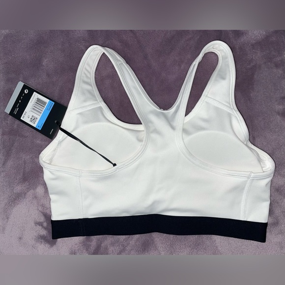 NWT - Nike White Classic Medium Support Sports Bra - Size: M - Picture 3 of 4